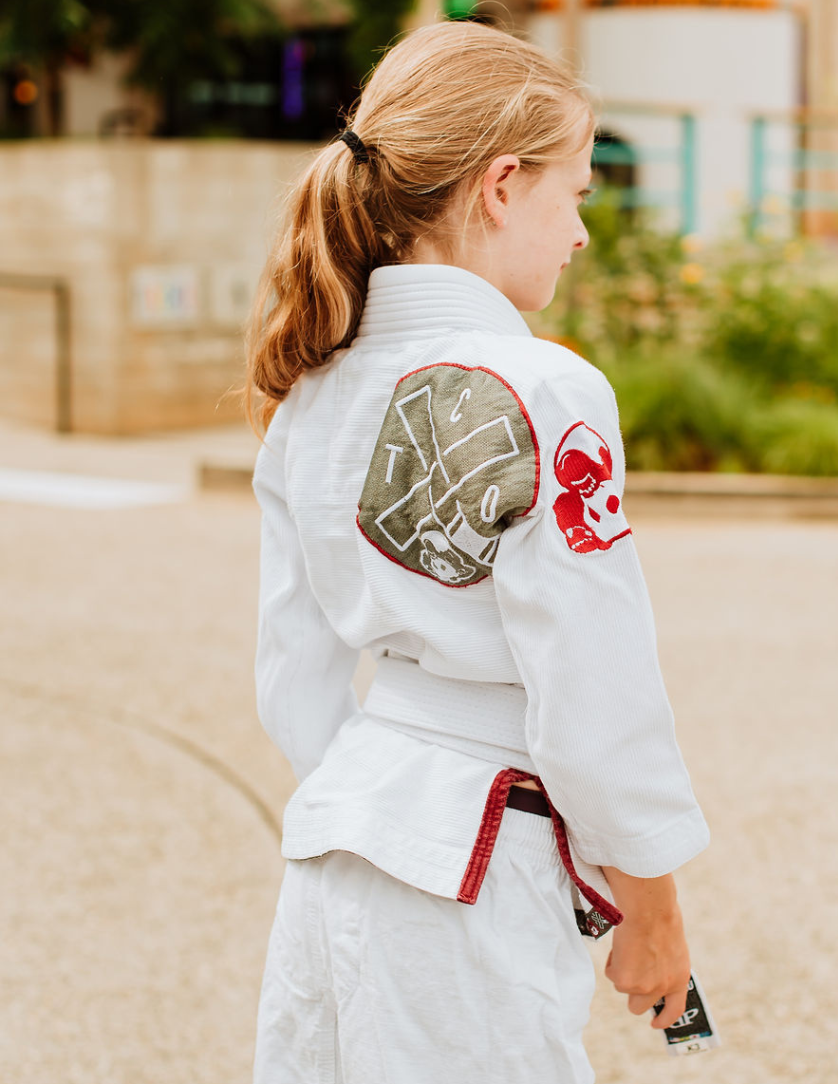 KIDS TCO x Inverted Gear Lightweight "CUB" Gi - WHITE